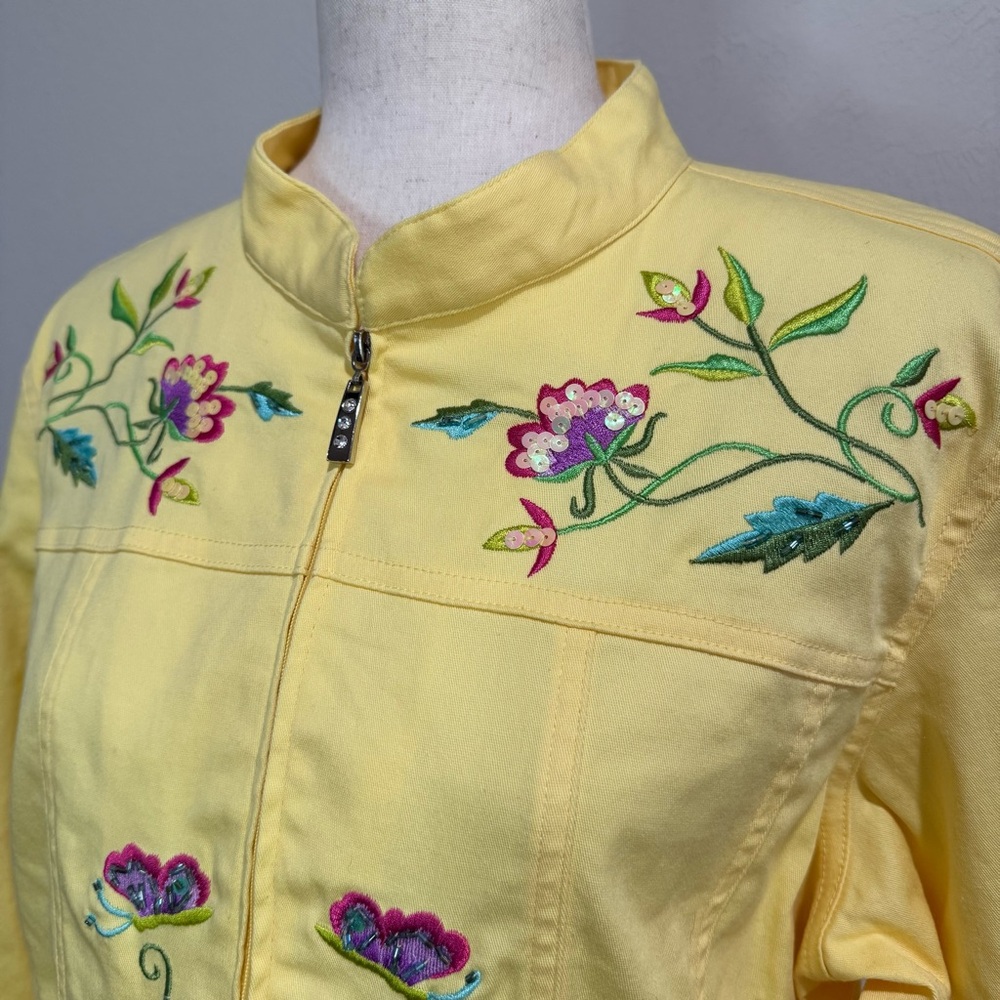 Quacker Factory Embroidered Yellow Floral Zip-Front Jacket Size L - Picture 2 of 11